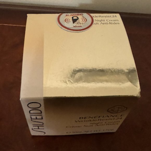 Shiseido Benefiance WrinkleResist24 Night Cream Full Size 1.7oz /50ml New In Box - Picture 5 of 5